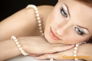PEARL FASHION: 5 Unique Pearl Pendants