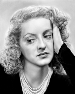 GREAT MOMENT IN PEARL HISTORY: Drawing of Bette Davis Wearing Pearls *