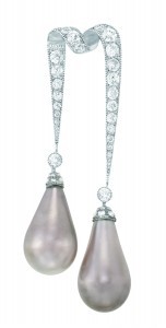 PEARL FASHION: Natural Pearl Earrings Sell for Over $3 Million Dollars at Doyle New York Auction House